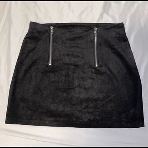 FOREVER 21 skirt